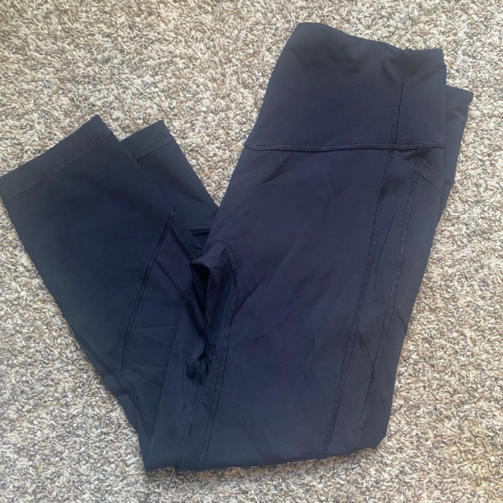 Lululemon Black Cropped Leggings